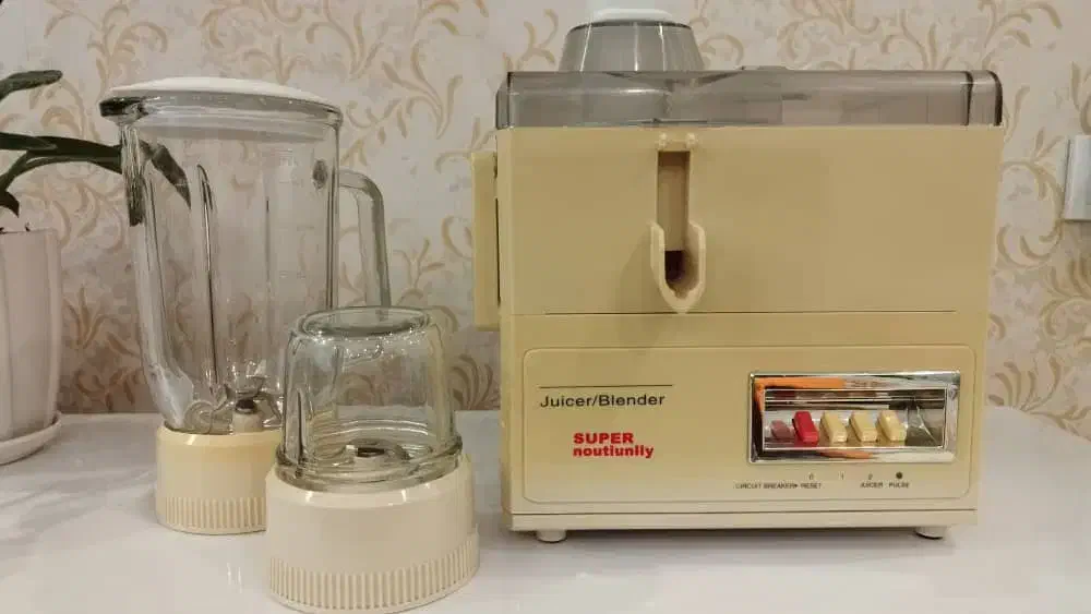 اب میوه گیری|آبمیوهگیر و آبمرکباتگیر|رشت, سلیمانداراب|دیوار