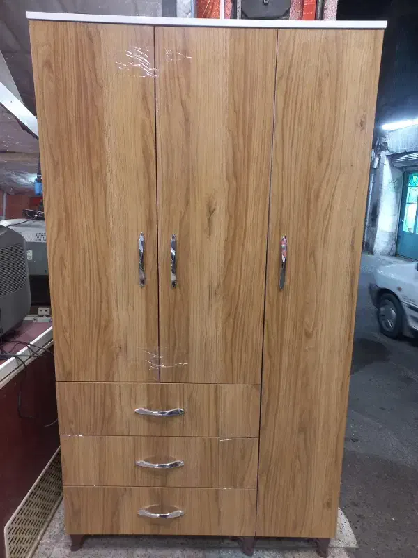 کمد لباس سه درب|جاکفشی، کمد، دراور|رشت, خواهر امام|دیوار