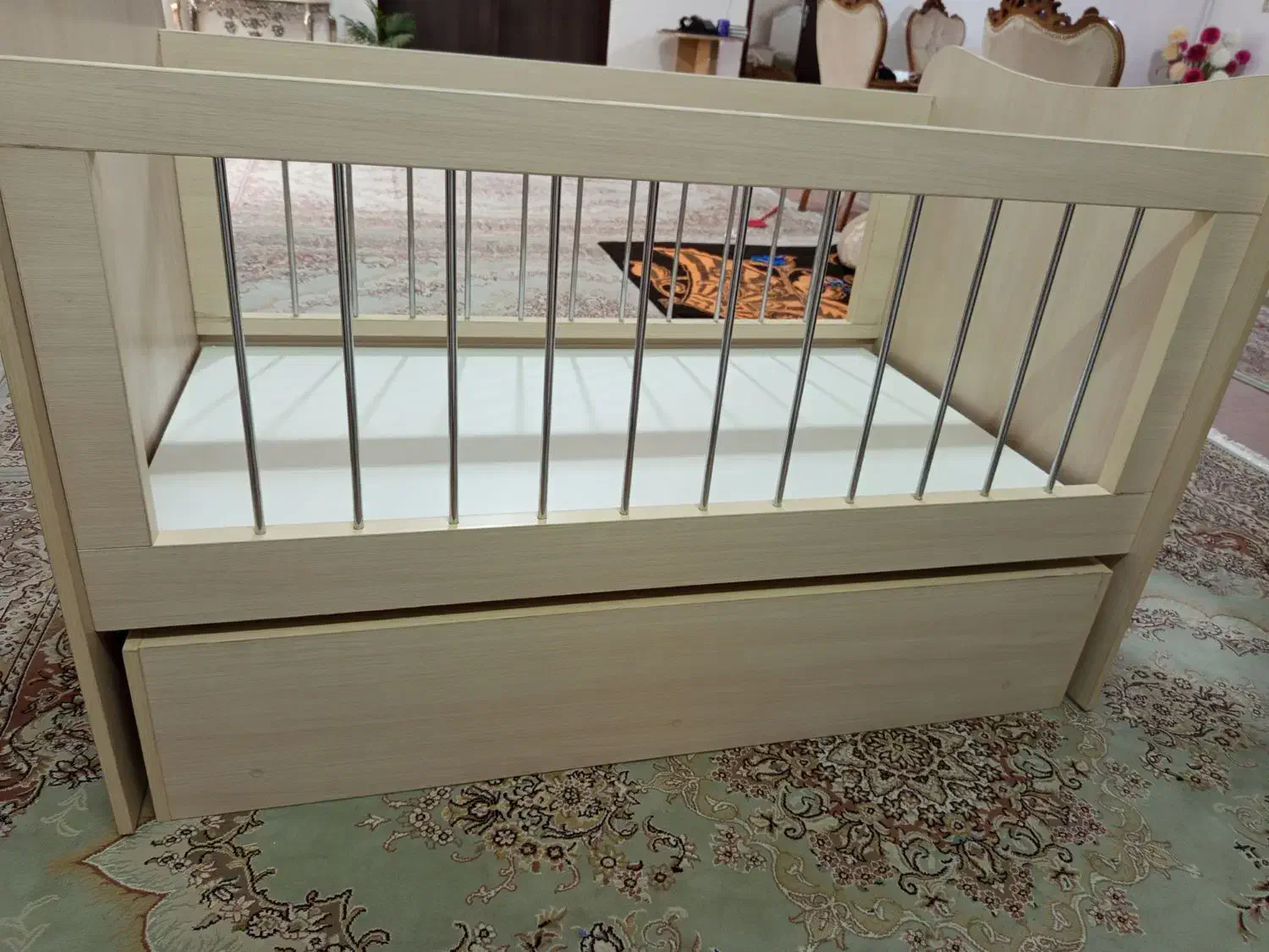 تخت و کمد دو کاره|تخت و سرویس خواب|بیستون, |دیوار