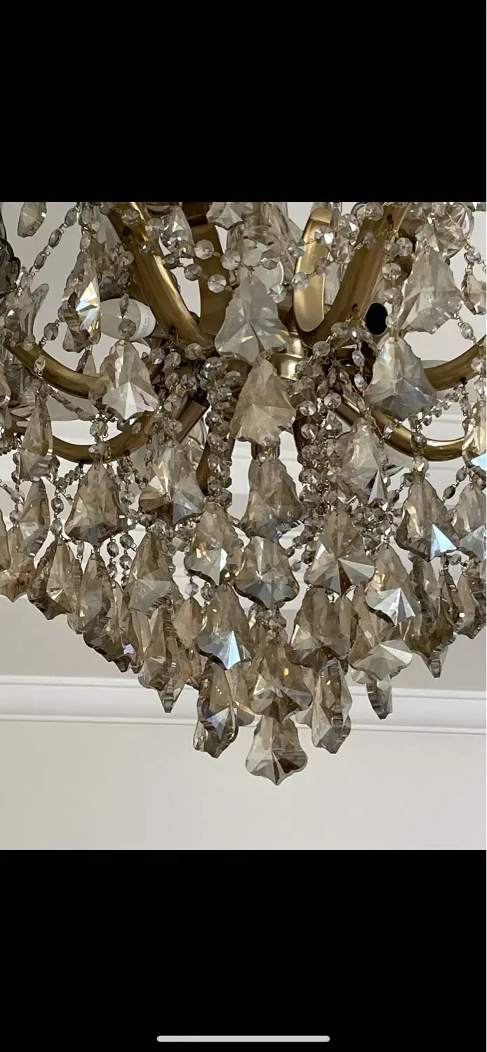 لوستر ۱۲ شاخه برنز رنگ شامپاینی|لوستر و چراغ آویز|تهران, جنتآباد مرکزی|دیوار