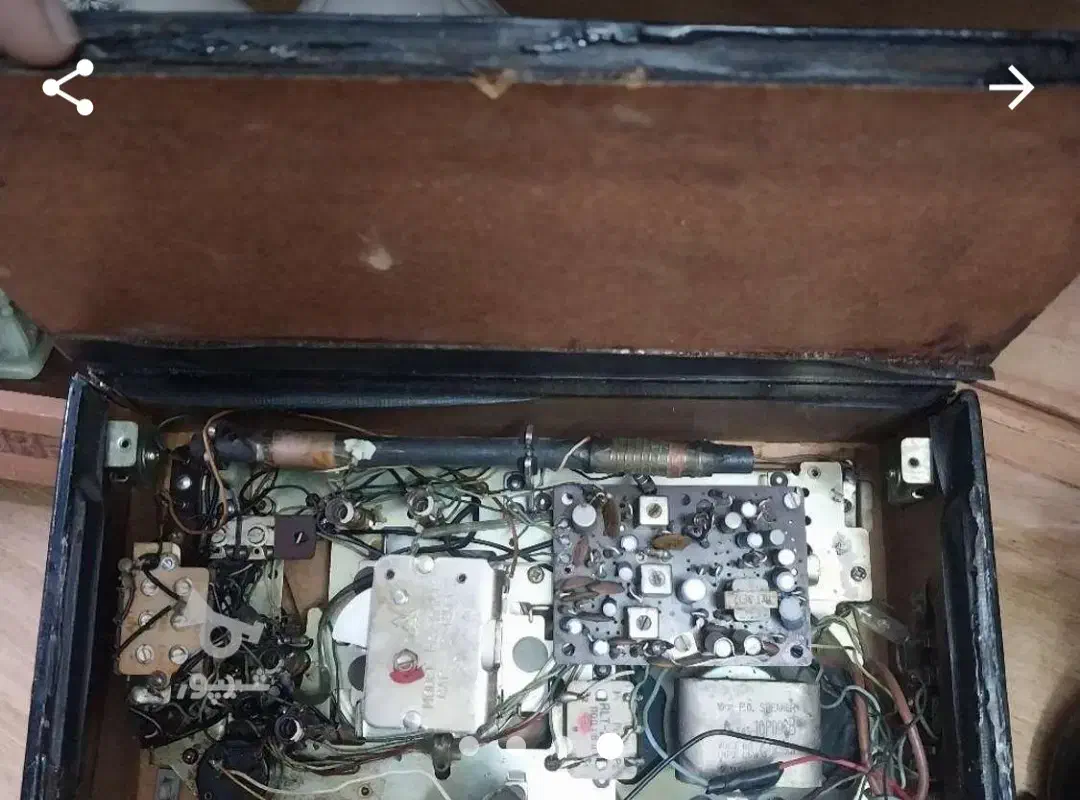 رادیو قدیمی کلکسیونی|کلکسیون اشیاء عتیقه|گنبد کاووس, |دیوار