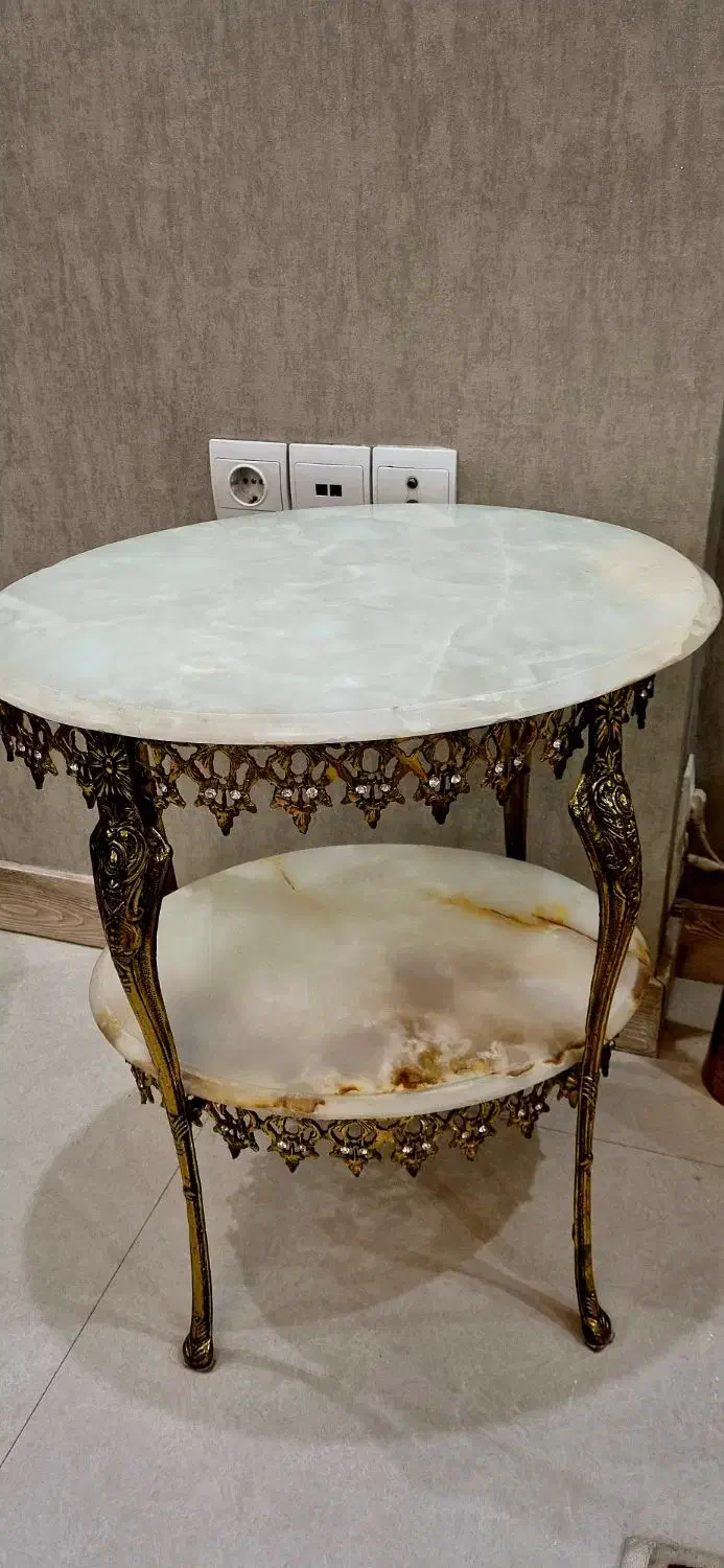 میز تلفن|میز تلفن|مشهد, نیروی هوایی|دیوار