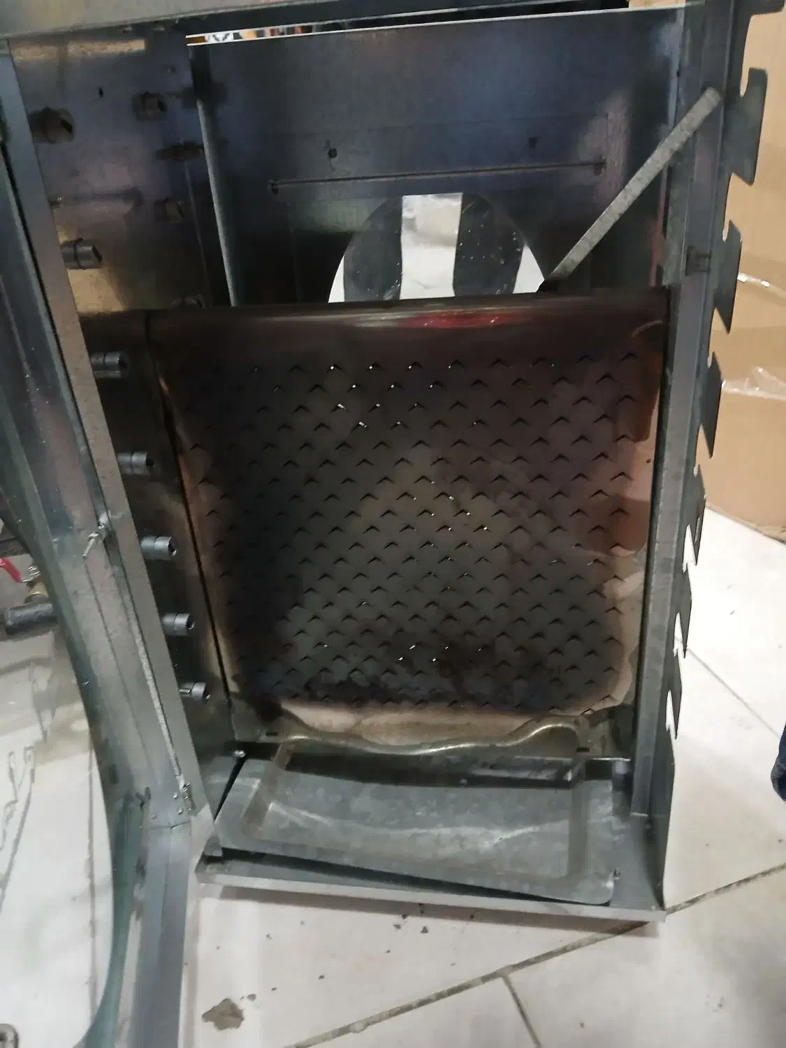 کبابپز|ظروف پختوپز|کردکوی, |دیوار