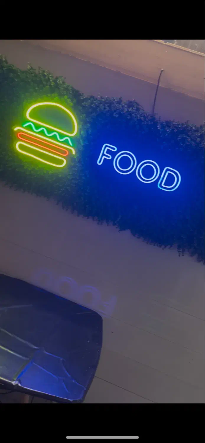 ریسه و نئون|ریسه و چراغ تزئینی|تربت جام, بوستان وحدت|دیوار