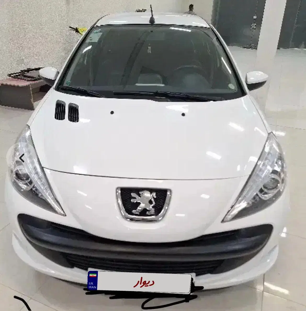 207|خودرو سواری و وانت|قم, بنیاد|دیوار