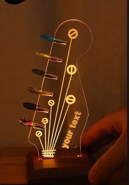 جا مضرابی گیتار چراغ دار|گیتار، بیس، امپلیفایر|تهران, گلستان (شهرک راه آهن)|دیوار