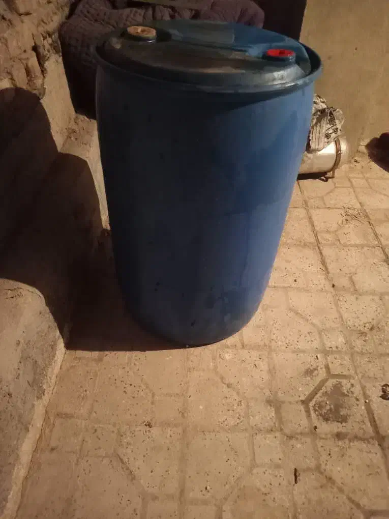 بشکه دویست لیتری فشار قوی|ظروف نگهدارنده، پلاستیکی، یکبارمصرف|اسلامآباد غرب, |دیوار