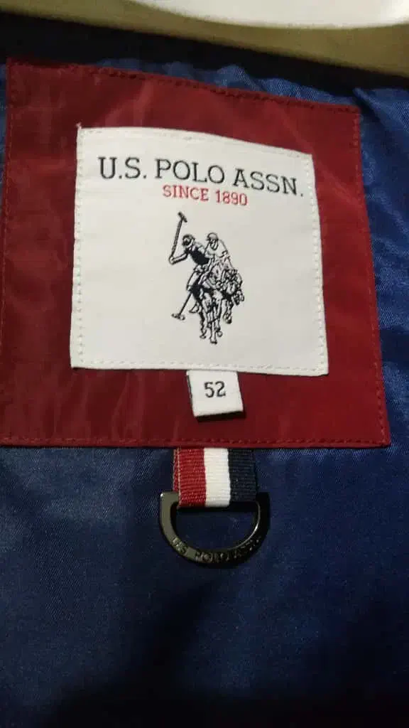 کاپشن|لباس|ارومیه, |دیوار