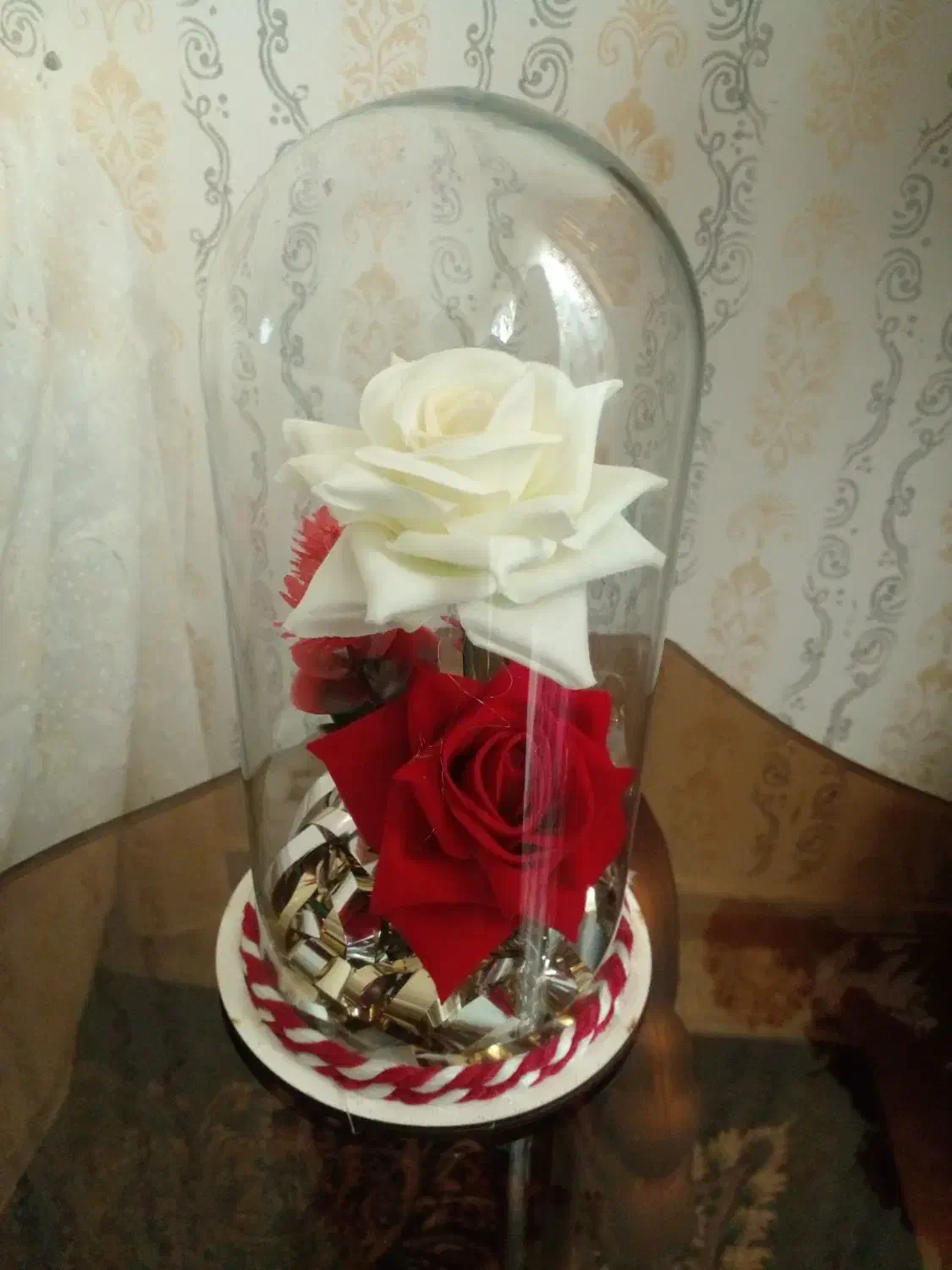 باکس گل کریستالی برای روز مادر|گل مصنوعی|نهاوند, |دیوار