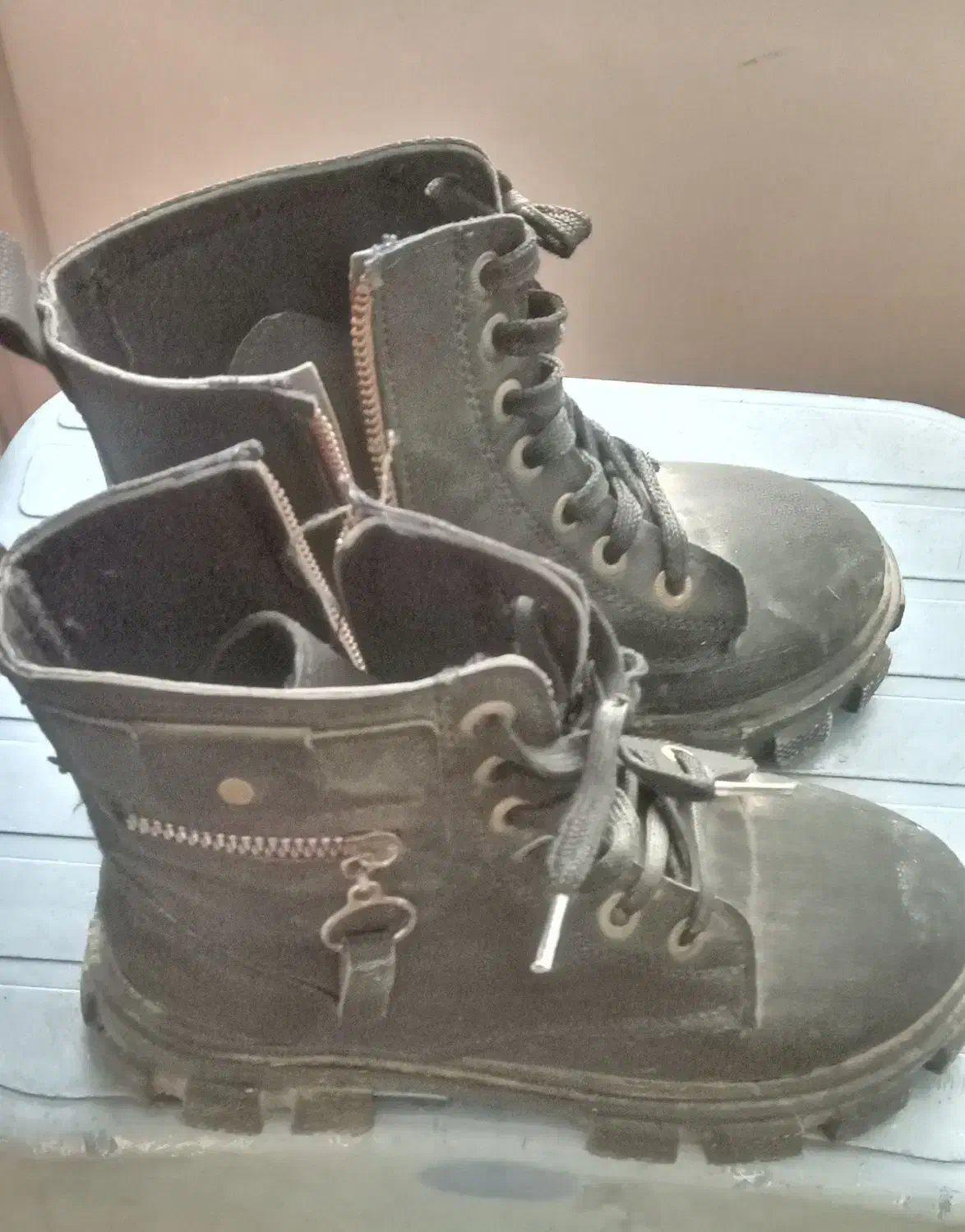 کفش بچگانه|کیف، کفش، کمربند|سمنان, |دیوار