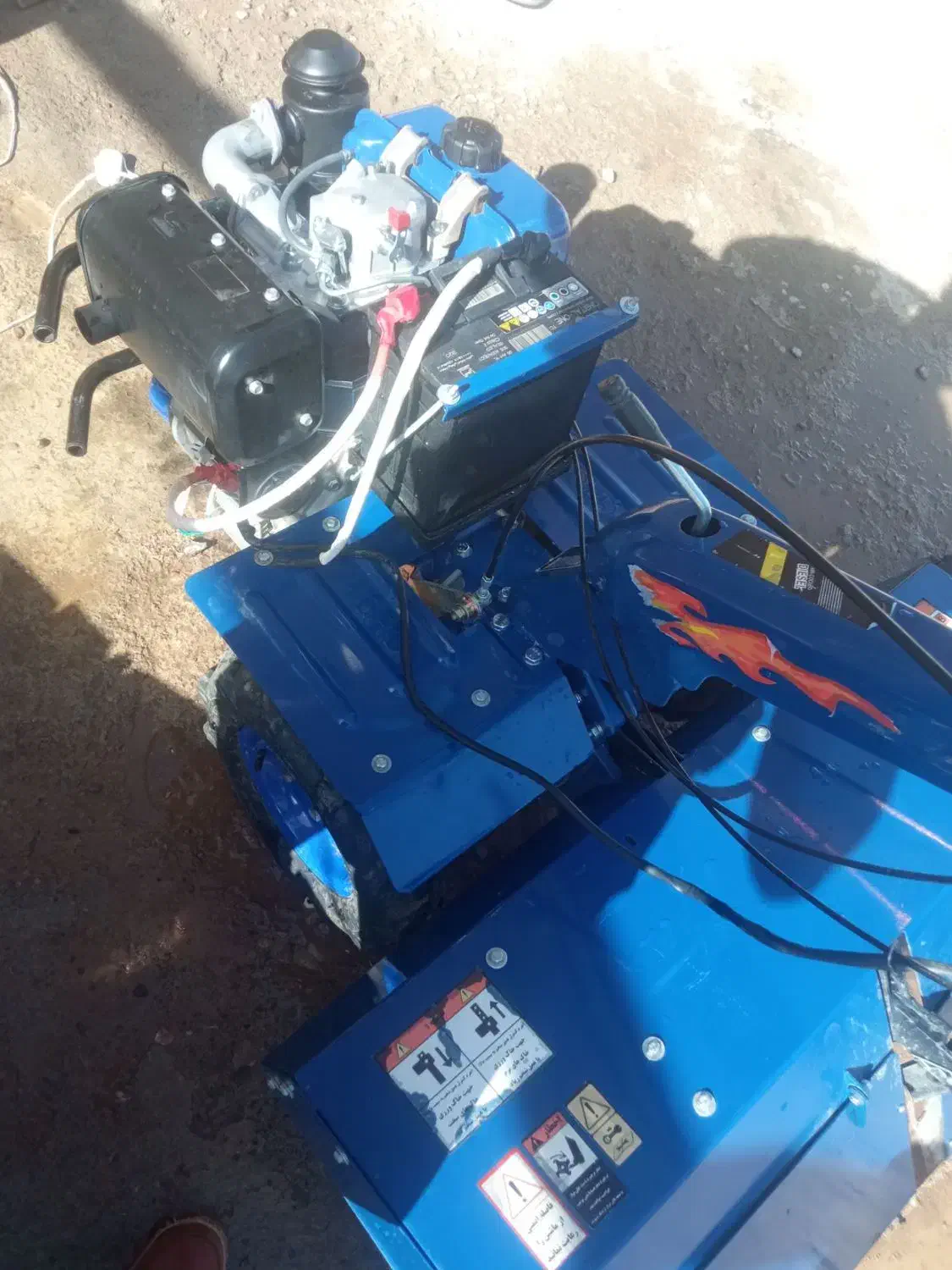 تیلر ده اسب ریتواتور پشت|ماشین‌آلات صنعتی|نیشابور, دانشکده کشاورزی|دیوار