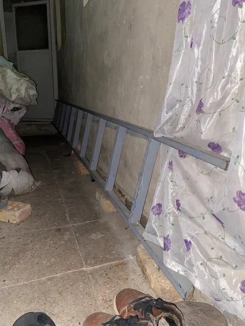 نردبان آهنی|ابزارآلات|قرچک, مهدیه|دیوار