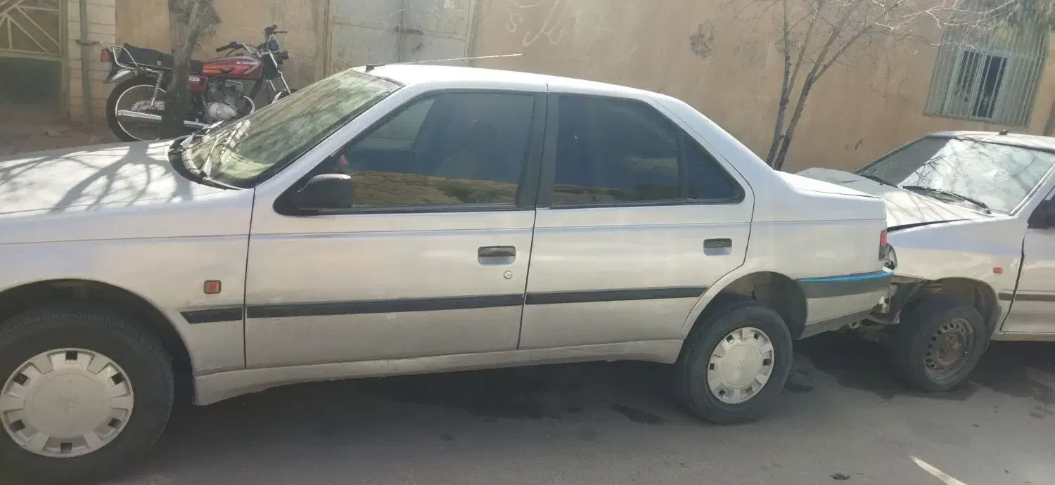 فروشی|خودرو سواری و وانت|نی‌ریز, |دیوار