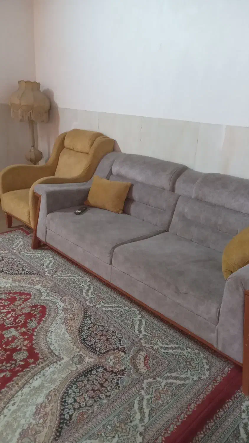 مبل و میز غذا خوری|مبلمان خانگی و میز عسلی|برخوار, |دیوار