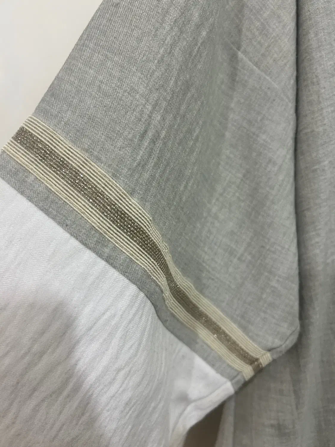 مانتو درحدنو|لباس|چرام, |دیوار