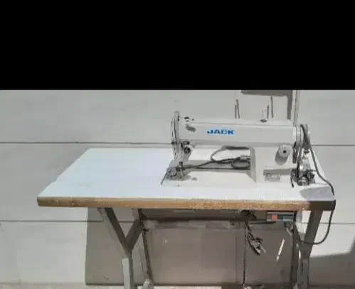 چرخ خیاطی|چرخ خیاطی و ریسندگی|نیشابور, هفده شهریور|دیوار