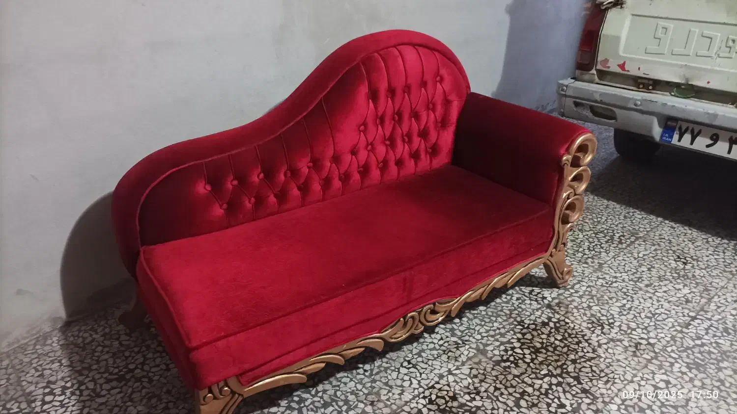 مبل دونفره|مبلمان خانگی و میز عسلی|رشت, نیروی دریایی|دیوار