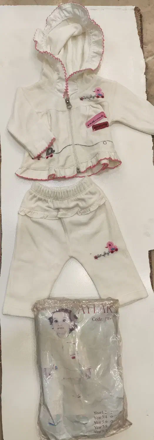 لباس نوزاذی نو مخمل داخل بسته بندی|کفش و لباس بچه|قم, صفائیه|دیوار