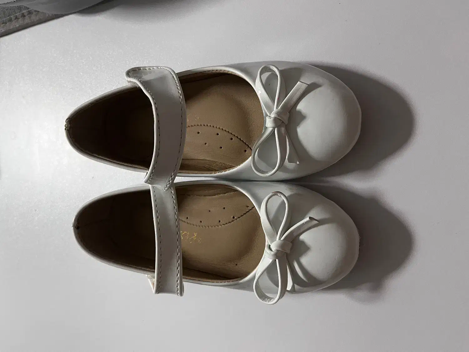 کفش کودک|کفش و لباس بچه|هشتگرد, فاز ۱ مهستان|دیوار