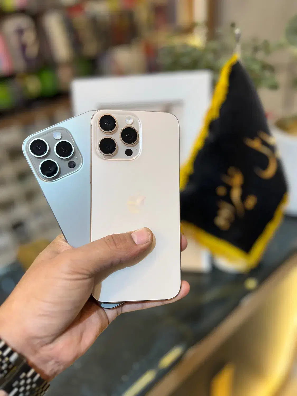 ایفون ۱۶ پرومکس بی نهایت تمیز سایکل ۶۰ و ۱۰۰|موبایل|نیشابور, هفده شهریور|دیوار