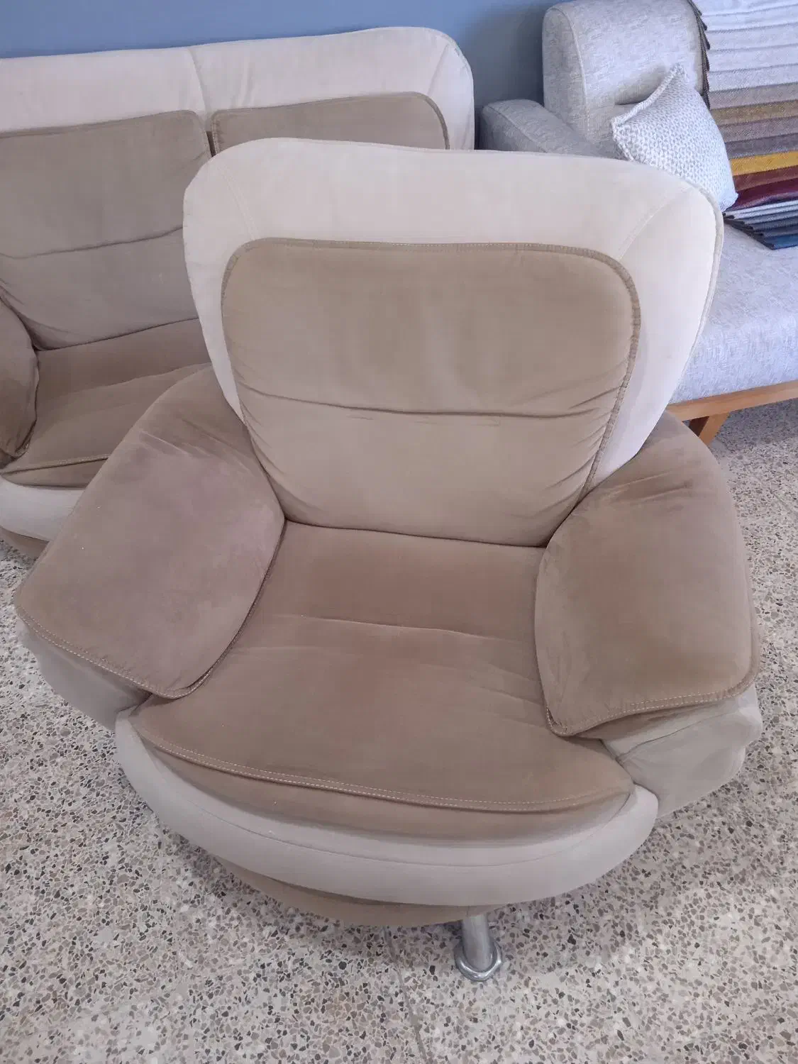 مبل هفت نفره چرخشی|مبلمان خانگی و میز عسلی|قائن, |دیوار