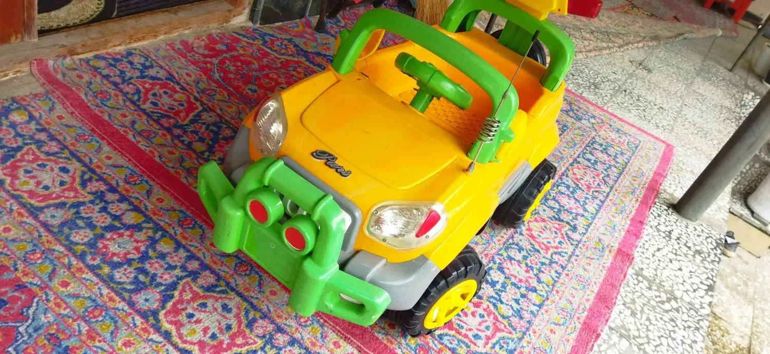 ماشین شارژی|اسباببازی بچه|سیاهکل, |دیوار