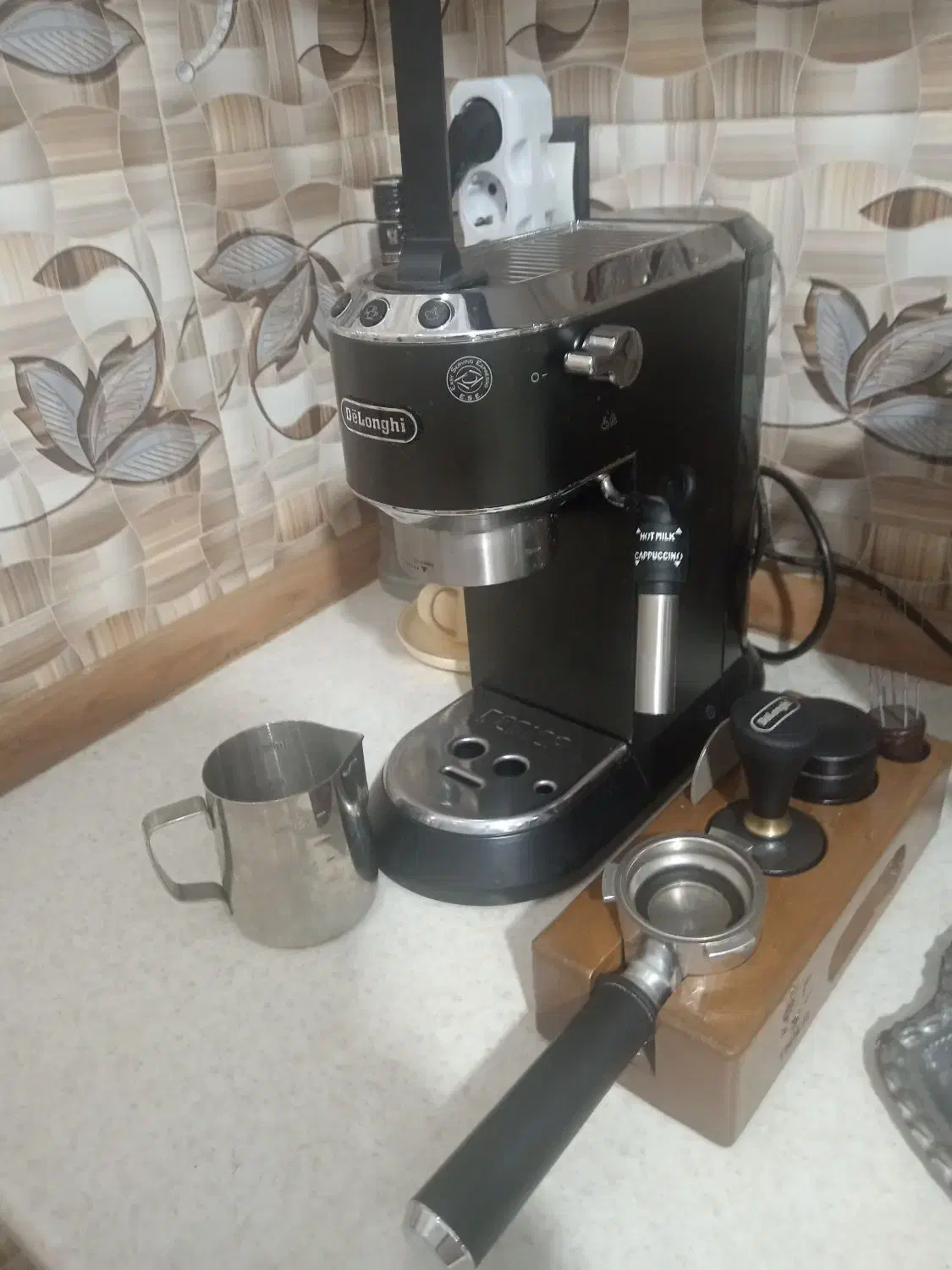 اسپرسوساز دلونگی 685|سماور، چایساز، قهوهساز|اصفهان, خیادان|دیوار