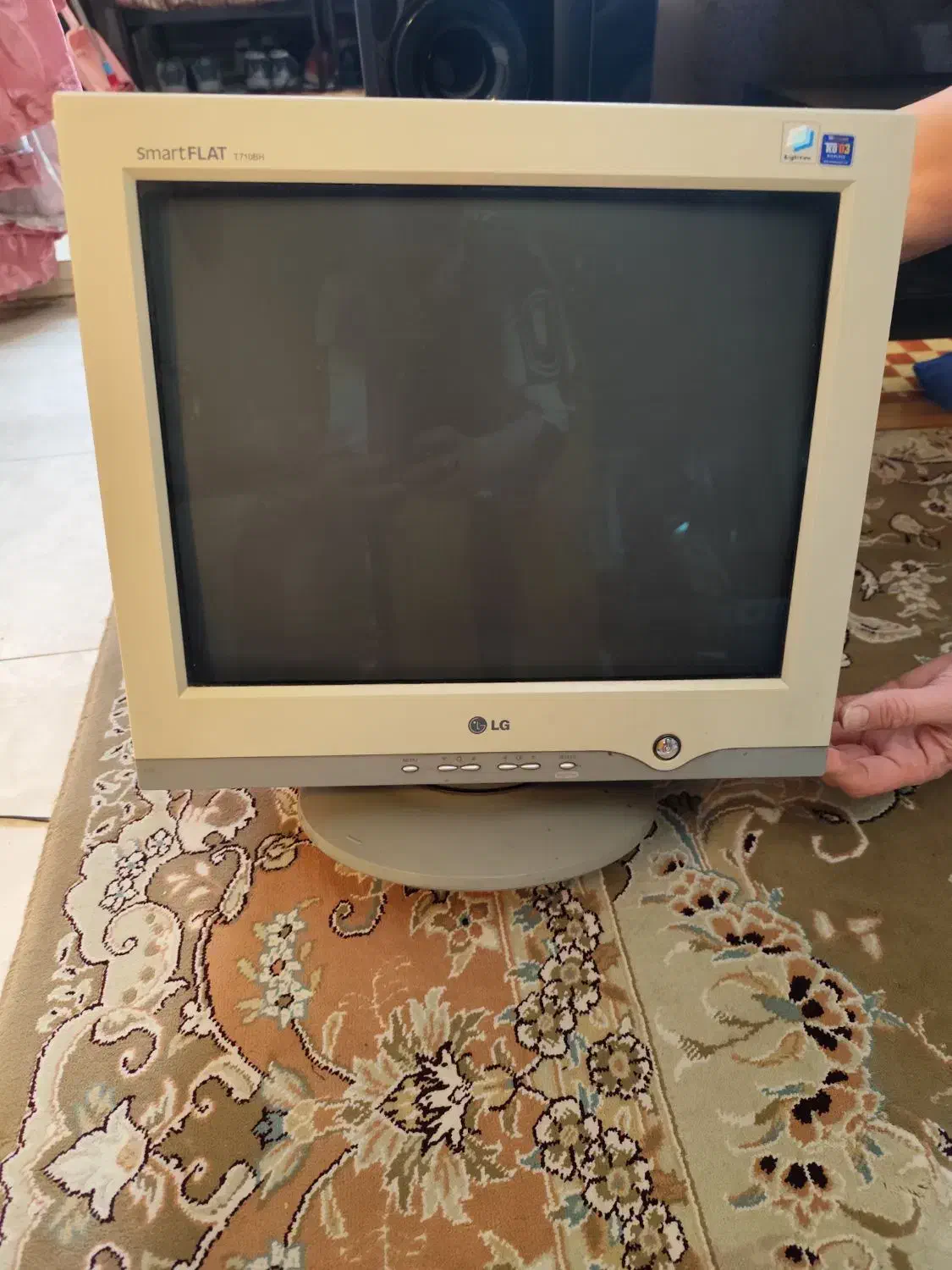 مانیتور ال جی ۱۷ اینج فلت در حد نو|رایانه رومیزی|ری, سیزده آبان|دیوار