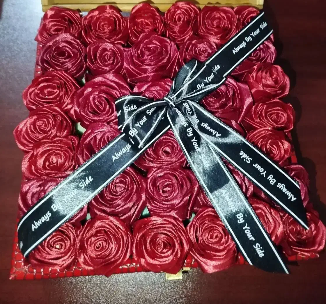 گل روبانی|گل مصنوعی|فولادشهر, مسکن مهر فولادشهر|دیوار