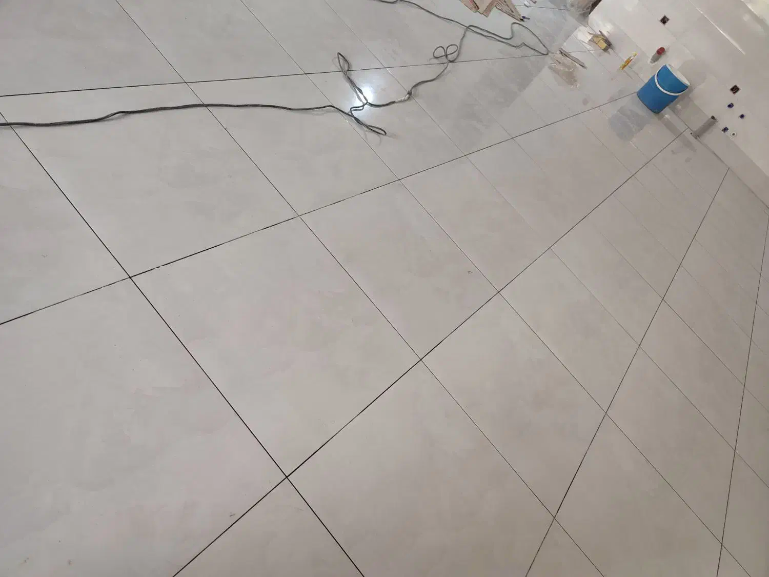 کاشی کاری و سرامیک کاری|خدمات پیشه و مهارت|بهبهان, |دیوار