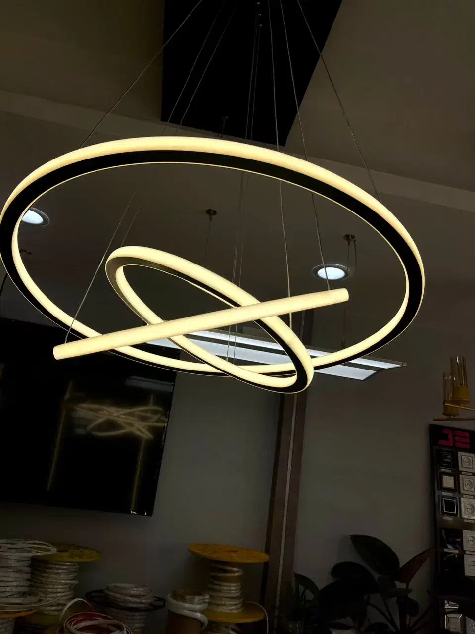 لوستر ۳حلقه دوطرفه|لوستر و چراغ آویز|تبریز, |دیوار