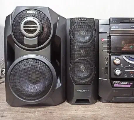 ضبط سونی DVD /AUX/ Cassete|سیستم صوتی خانگی|شیراز, اکبر آباد|دیوار