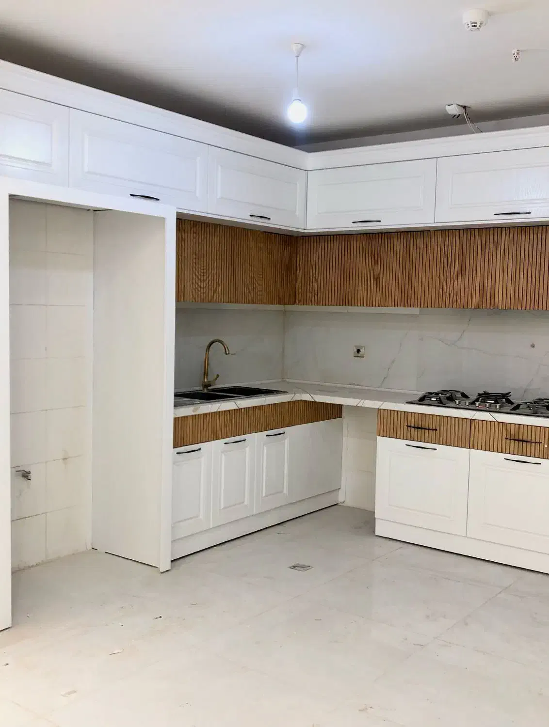 ۱۲۵متر/۳خوابه/اول رحمانیه/کلید نخورده/دربار|فروش آپارتمان|مشهد, الهیه|دیوار