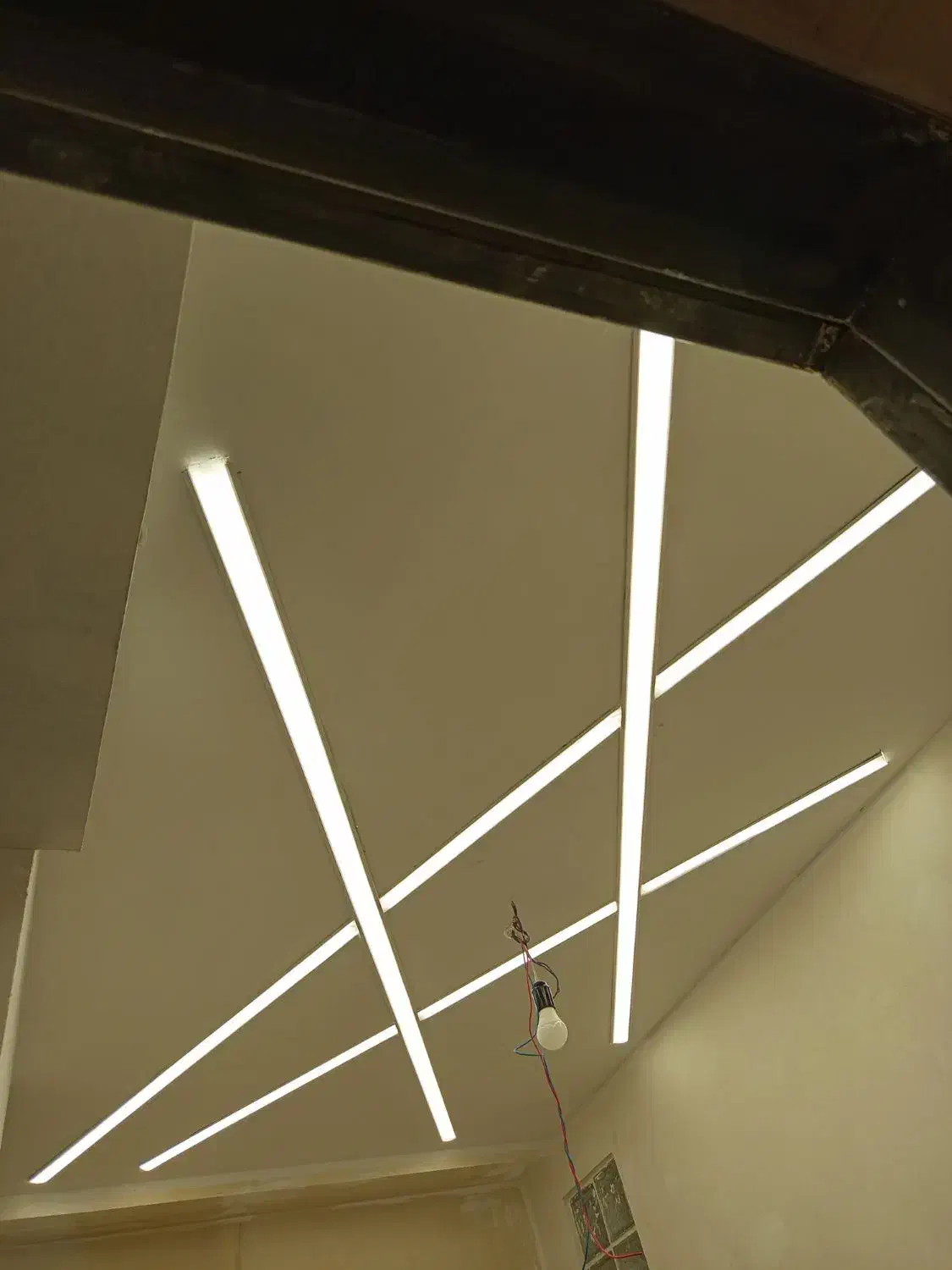 لاین نور مخفی احمدی|ریسه و چراغ تزئینی|کهریزک, |دیوار