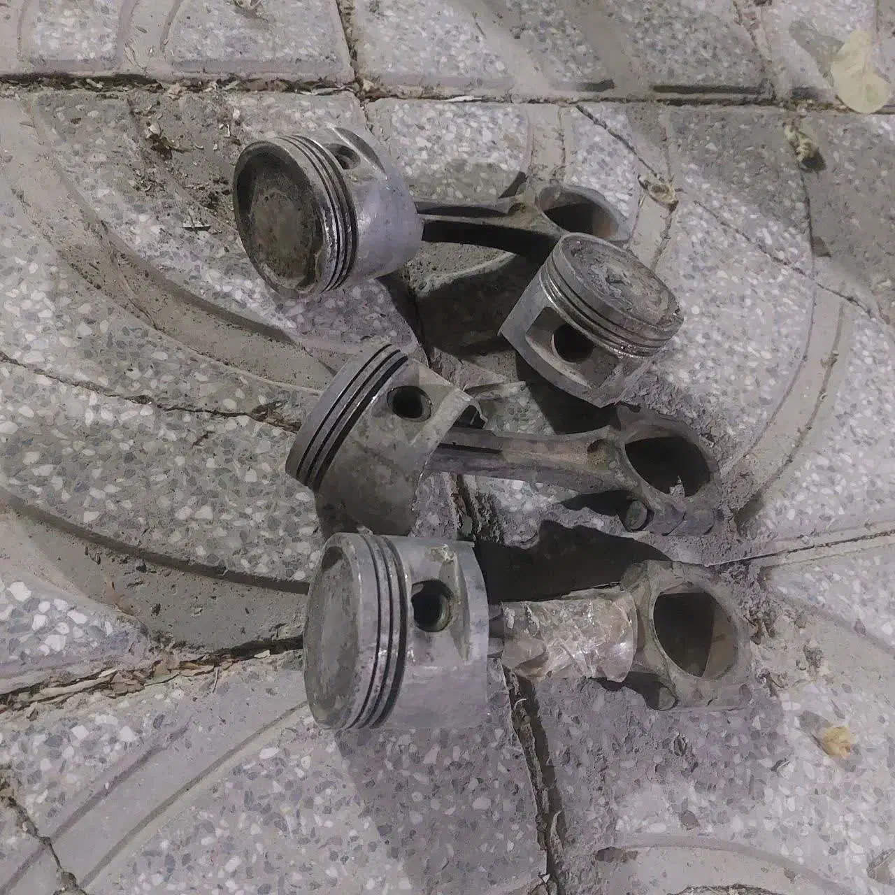 یاتاقان ثابت ومتحرک لیفان ایکس۶۰ ولوازم پراید|قطعات یدکی و لوازم جانبی|اراک, |دیوار