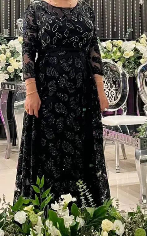 پیراهن مجلسی|لباس|گالیکش, |دیوار