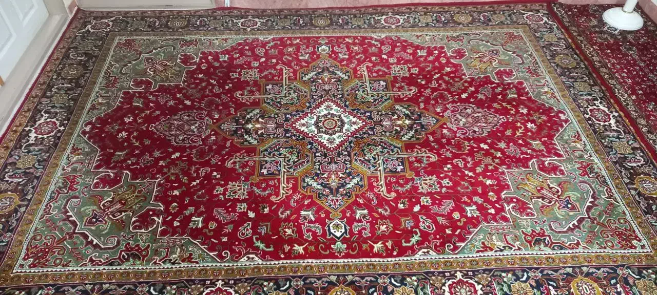 فرش ماشینی میرینوس کم کارکرد،سالم،در حد نو|فرش|ممقان, |دیوار