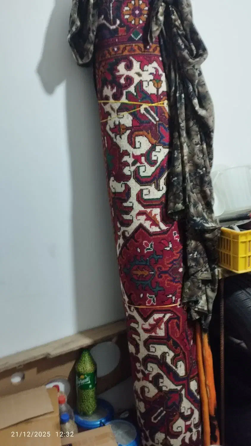 فرش دستباف|فرش|قم, بنیاد|دیوار