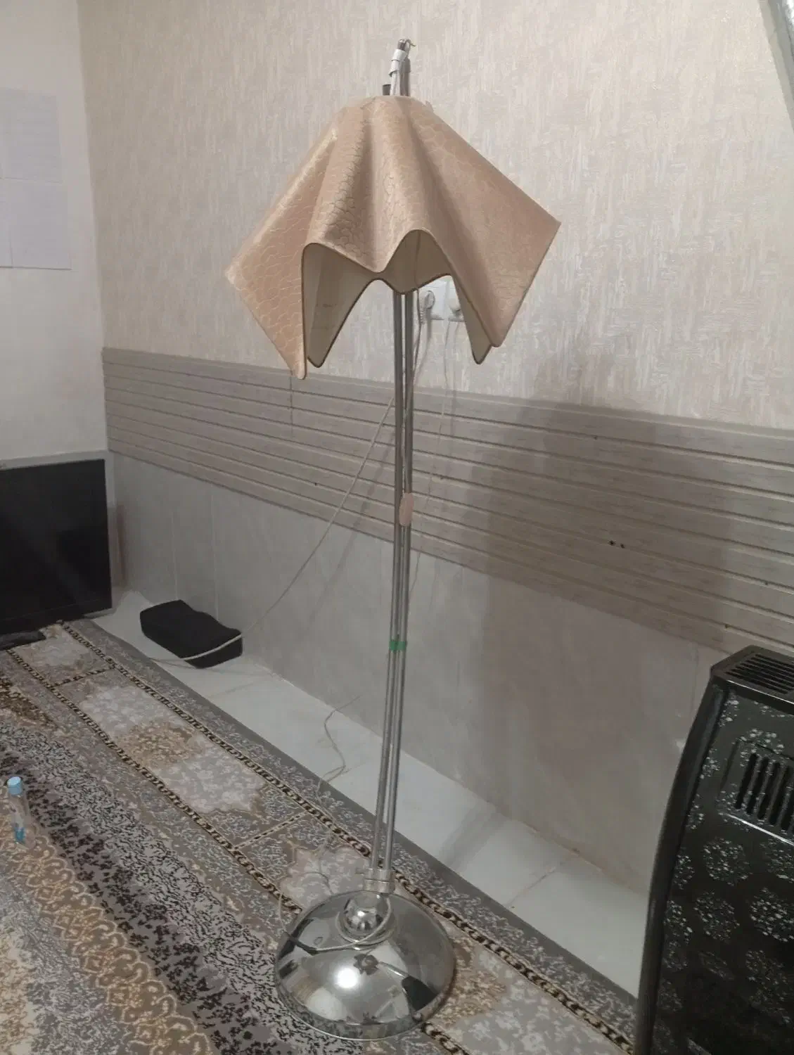 آباژور|چراغ خواب و آباژور|فردیس, سرحد آباد|دیوار