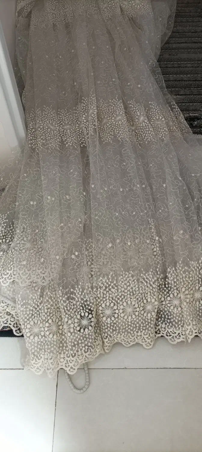 پرده|پرده، رانر، رومیزی|میانه, |دیوار