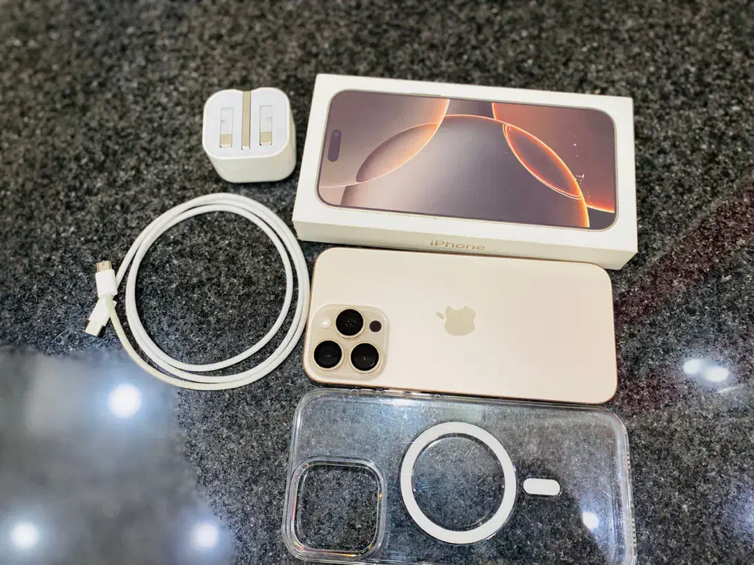 iPhone 16 Pro Max|موبایل|ارومیه, |دیوار