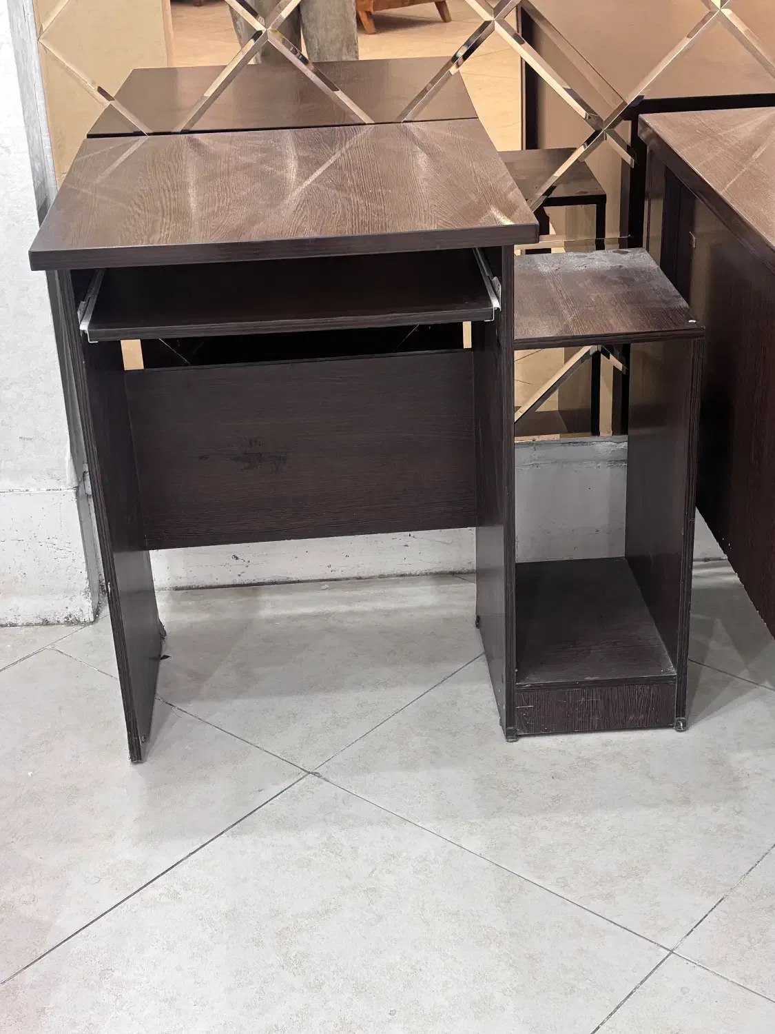 فروش فوری میز اداری و میز کامپیوتر|میز تحریر و کامپیوتر|یاسوج, |دیوار