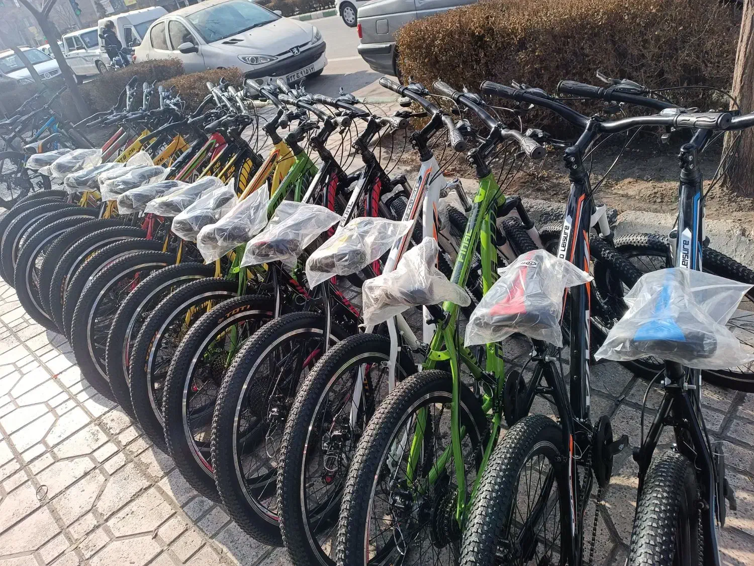 دوچرخه۱۲و۱۶و۲۰و۲۴و۲۶و۲۷یک دونیا دوچرخه بروز اقساطی|دوچرخه، اسکیت، اسکوتر|مشهد, زیبا شهر|دیوار