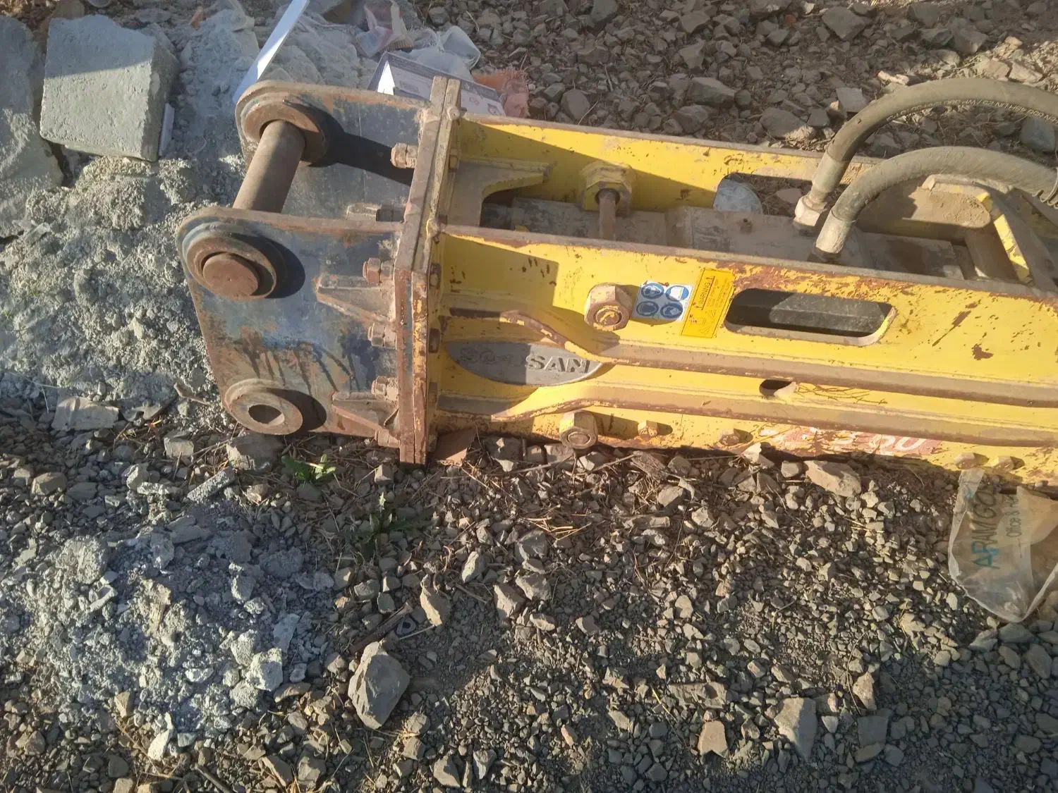 اپراتور بیل مکانیکی|استخدام صنعتی، فنی، مهندسی|شوشتر, |دیوار