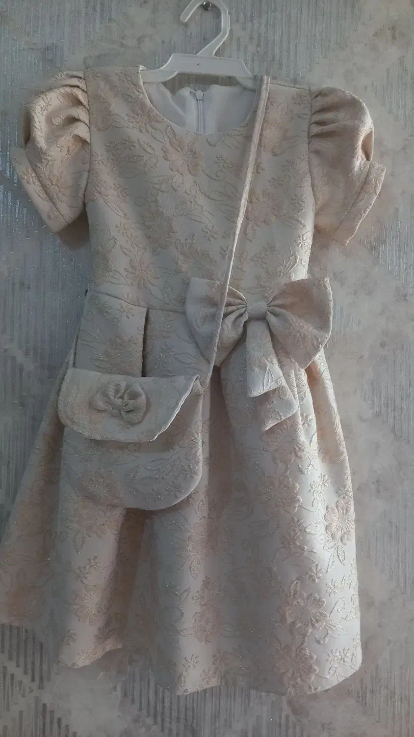 پیراهن مجلسی دخترانه|کفش و لباس بچه|قم, باجک یک|دیوار