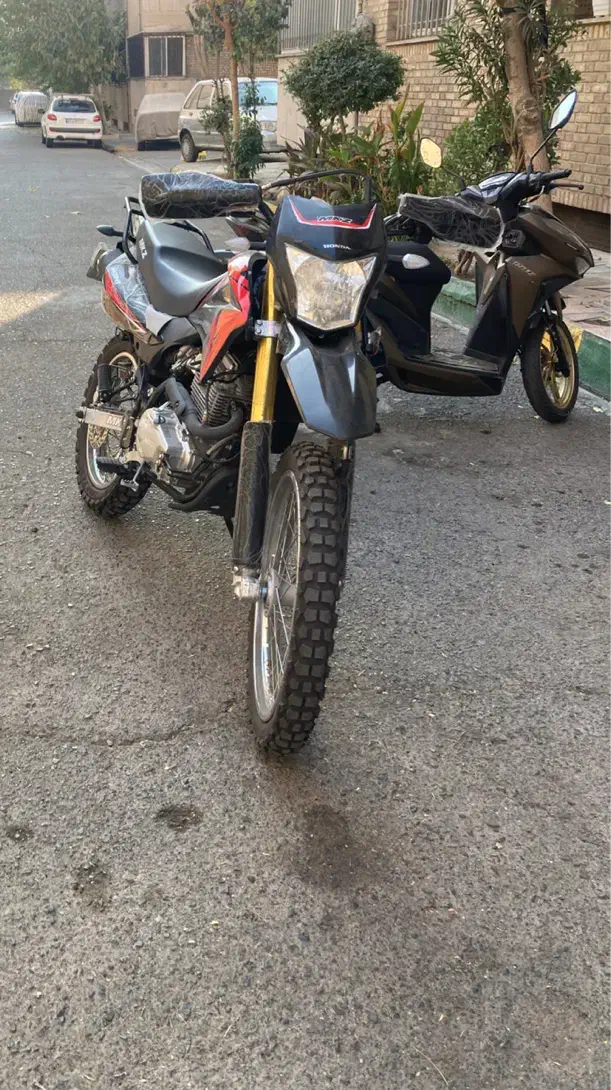 تریل mkzصفر معاوضه با هندا مدل پایین|موتورسیکلت|تهران, صادقیه|دیوار