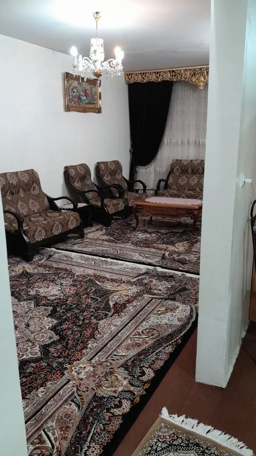 رهن واحد آپارتمان محله ب۵ روبه رو پاساژولیعصر|اجارهٔ آپارتمان|فولادشهر, B5|دیوار