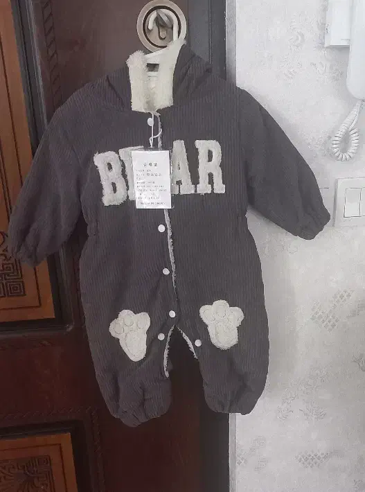 سرهمی مخمل|کفش و لباس بچه|نیشابور, هفده شهریور|دیوار