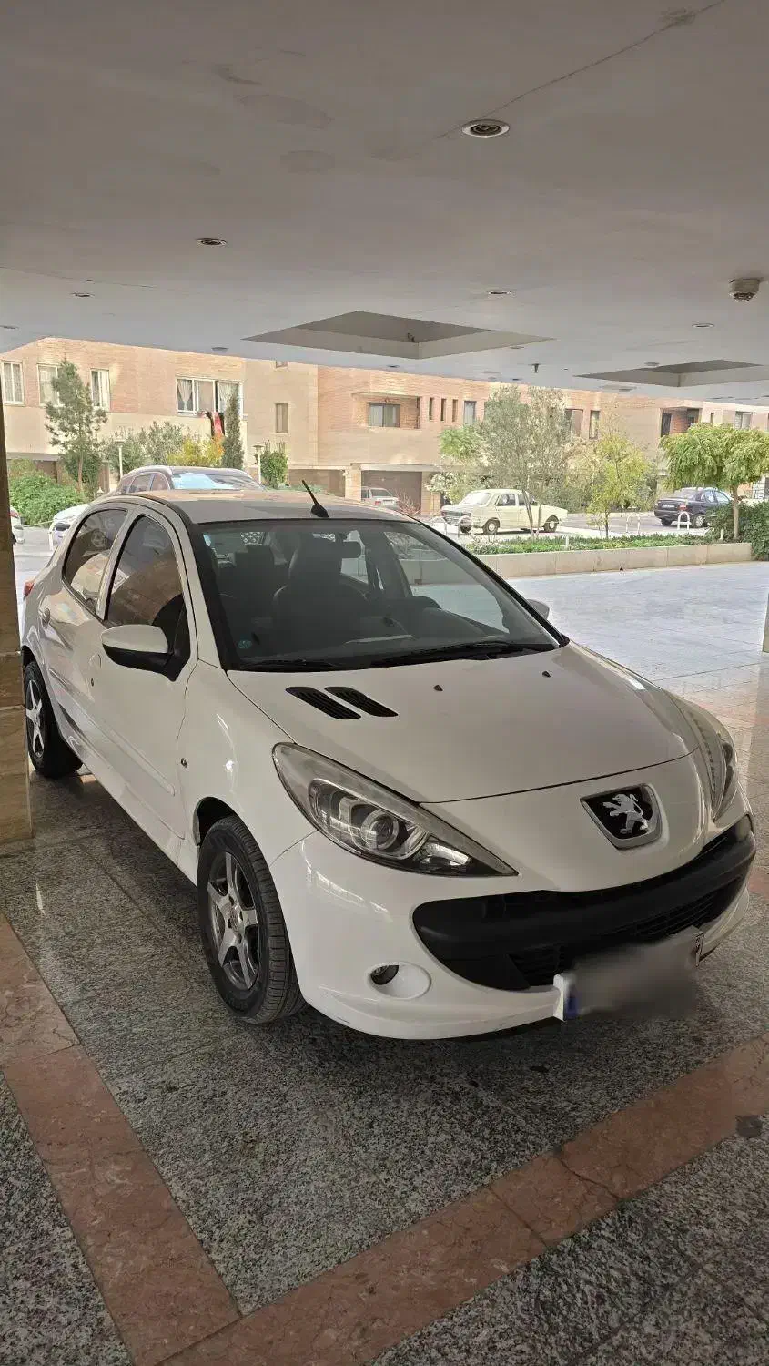 فروش پژو ۲۰۷|خودرو سواری و وانت|اصفهان, ارغوانیه|دیوار