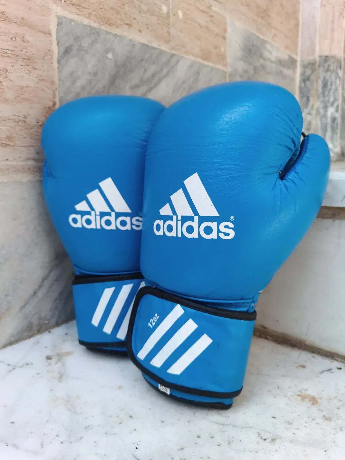 دستکش بوکس|تجهیزات ورزشی|خرم‌آباد, |دیوار